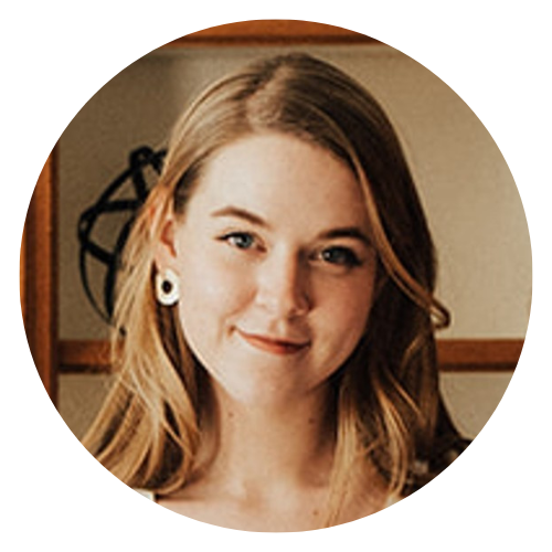 Image of Holly Stokes