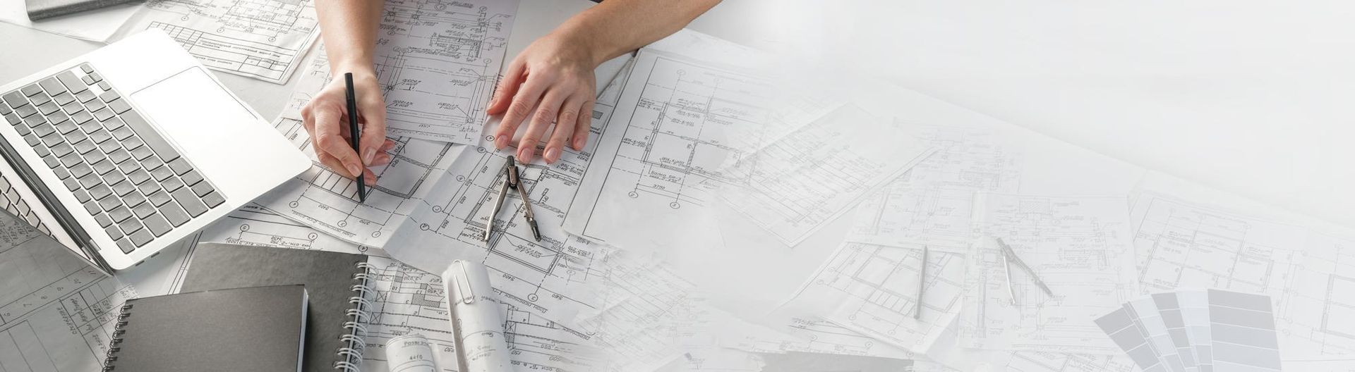 Zeichnungen eines Architekturbüros