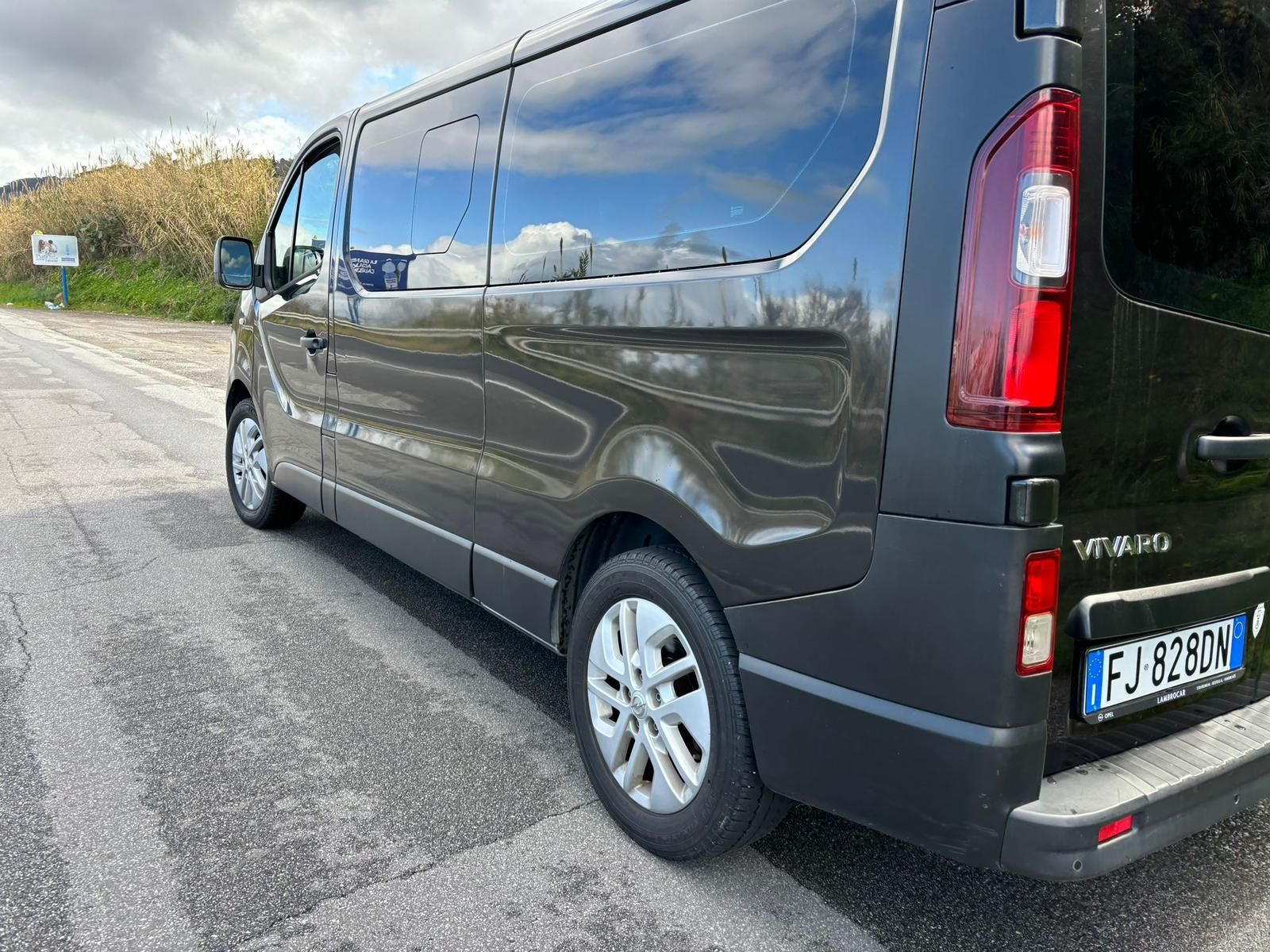 minibus