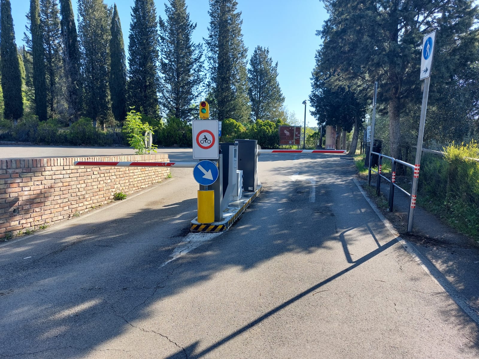 parcheggio abbazia