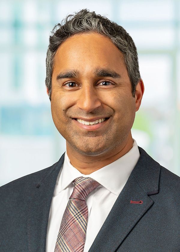 portrait photo of Llewelyn, J. Rao, MD