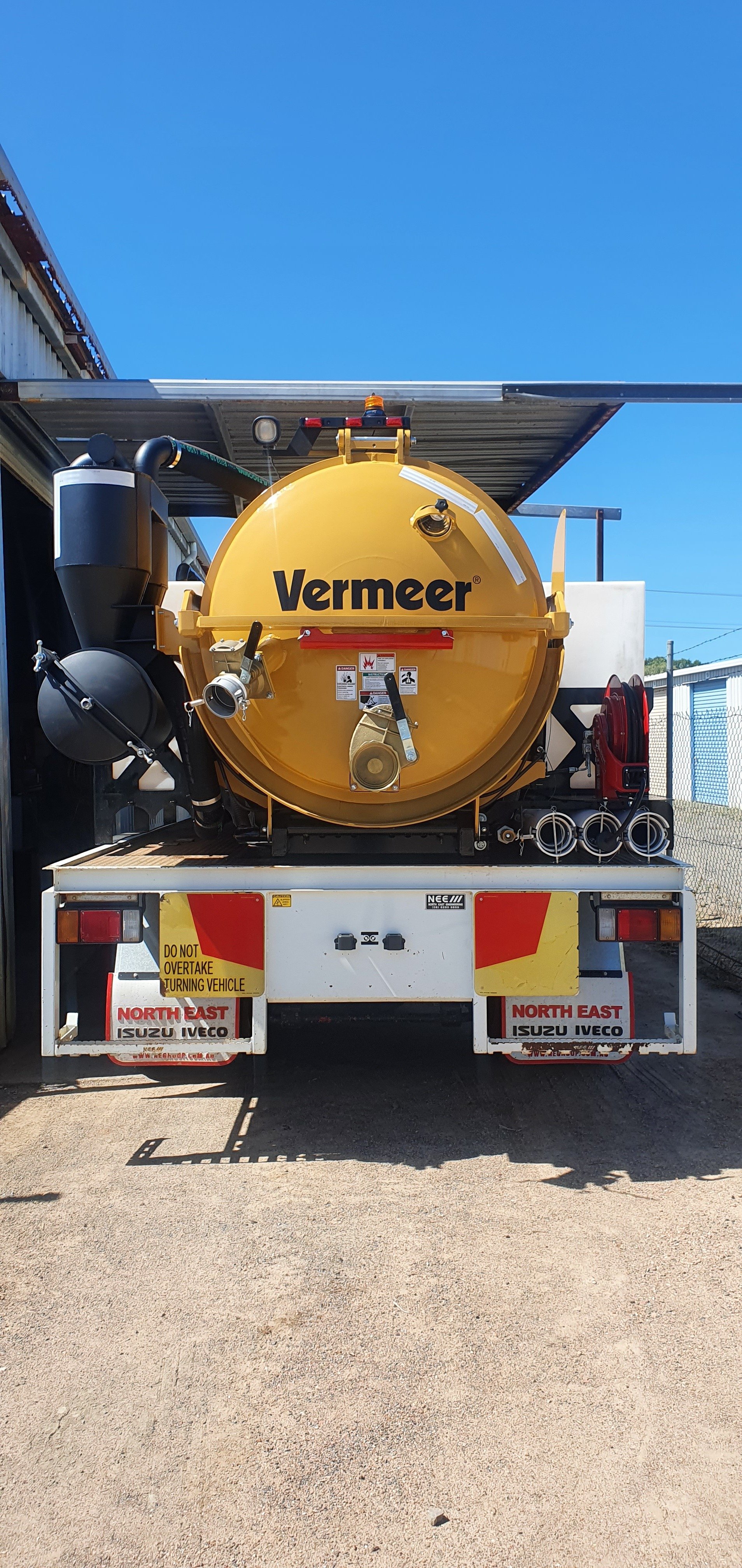 Vacuum Excavation Hire in Townsville DLB