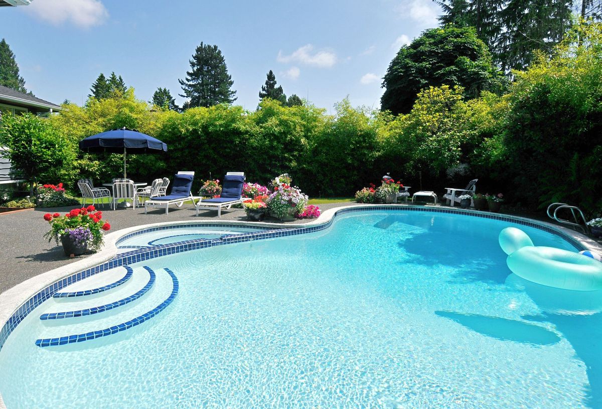 Beautiul Swimming Pool — Oakland, TN Pool Supplies — Fayette Pool Supplies & Home & Energy Store