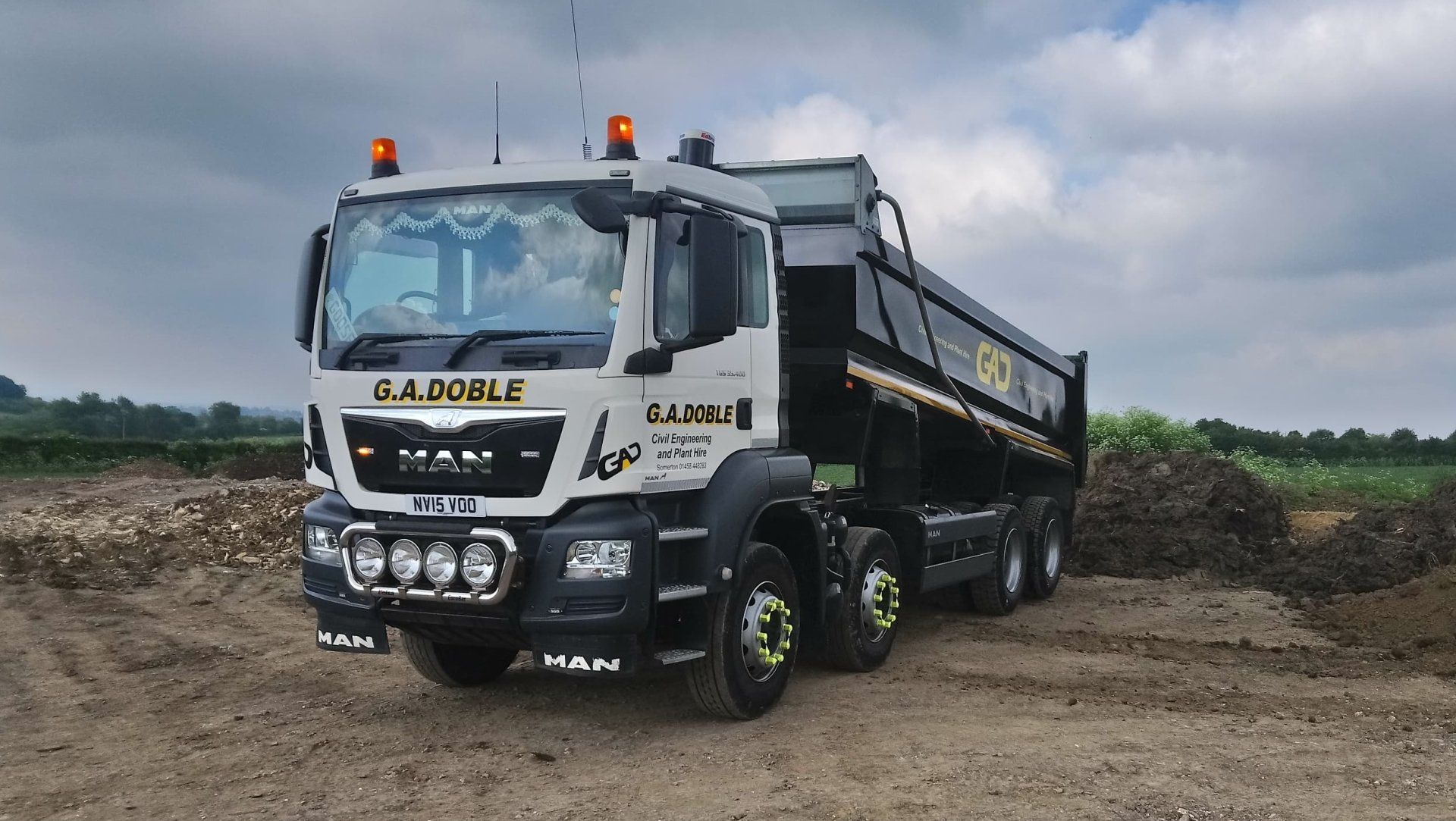 lorry hire
