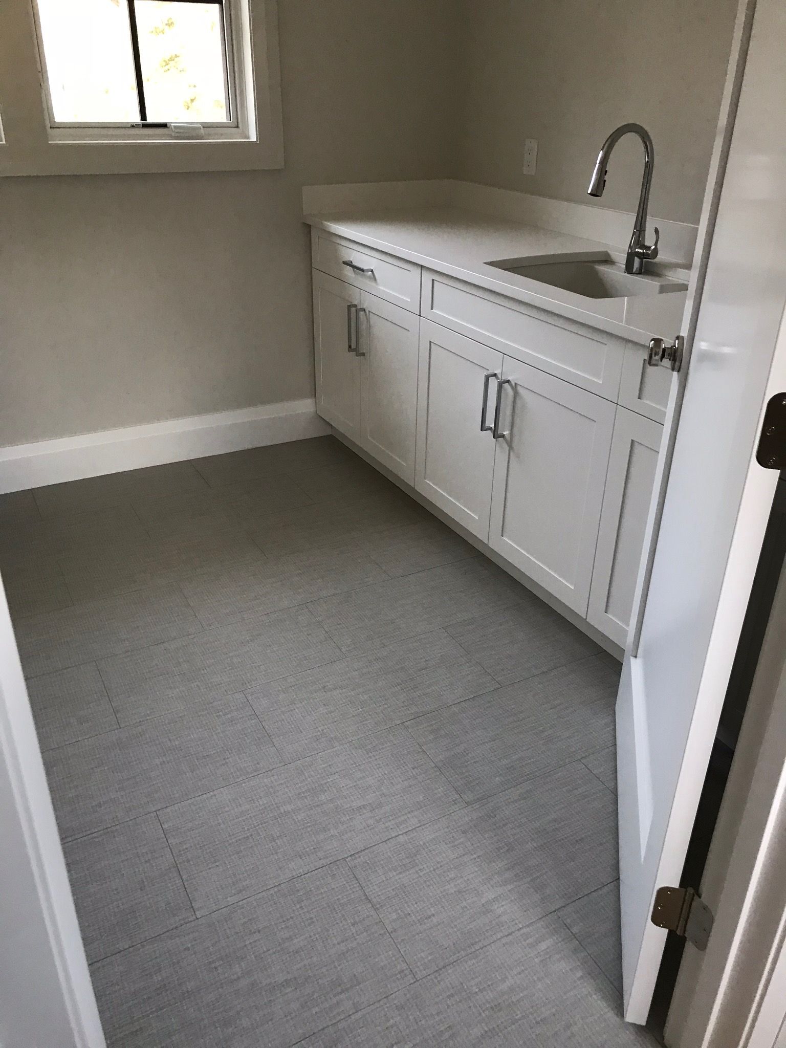 Porcelain Tiles Largest Selection at Tiles Plus More