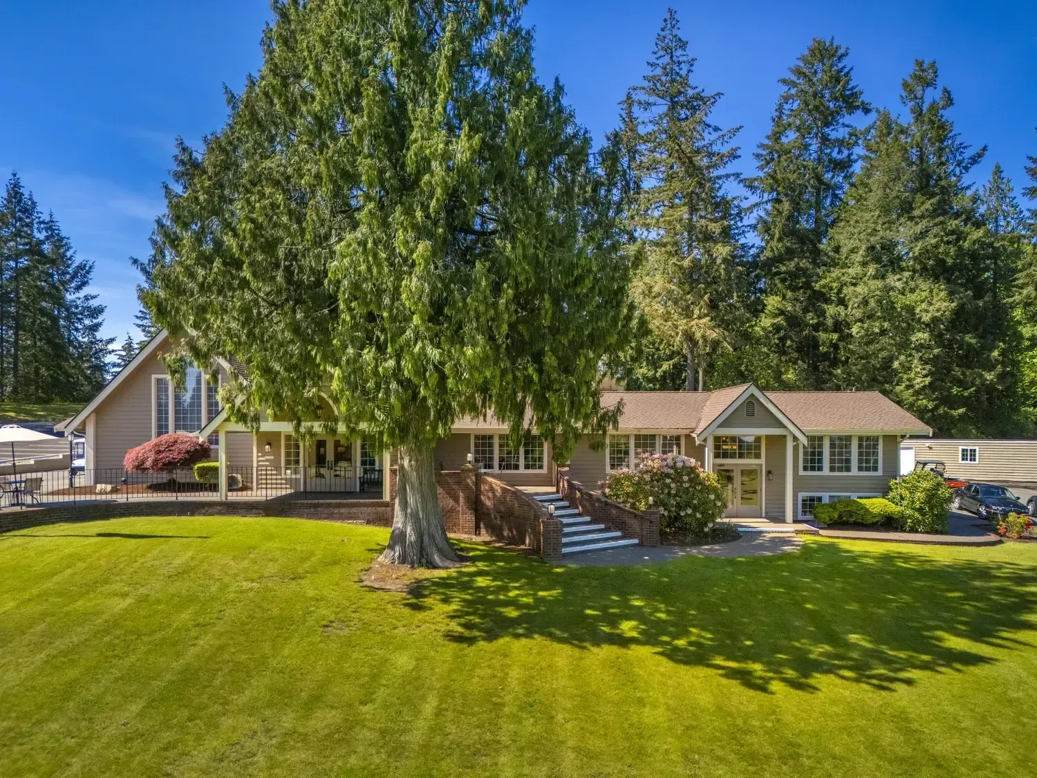 Memorial property with elegant landscaping and pathways
