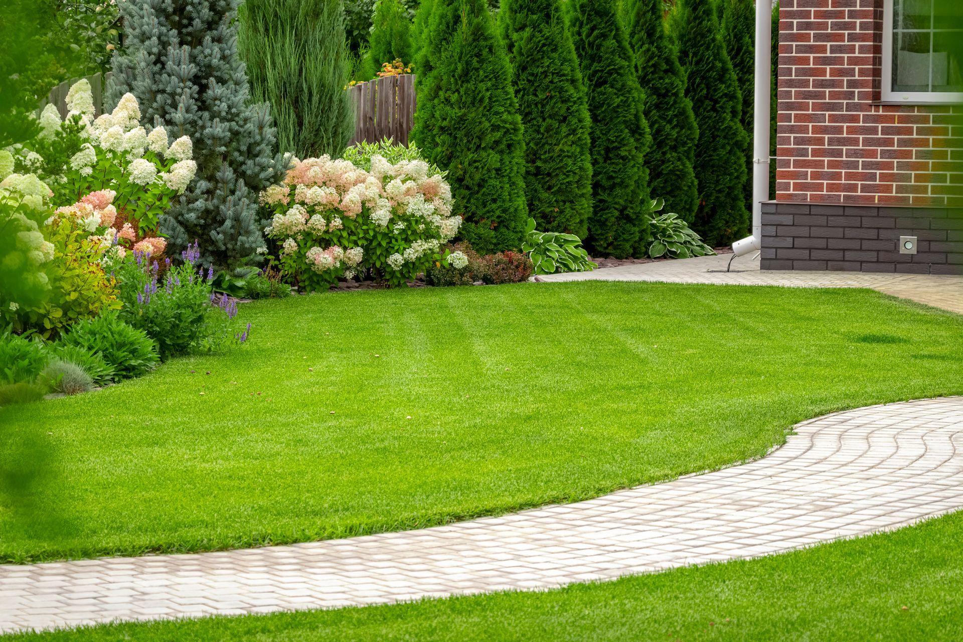 Freshly Cut Grass — New Lenox, IL — Nittany Lawn & Weed Solutions