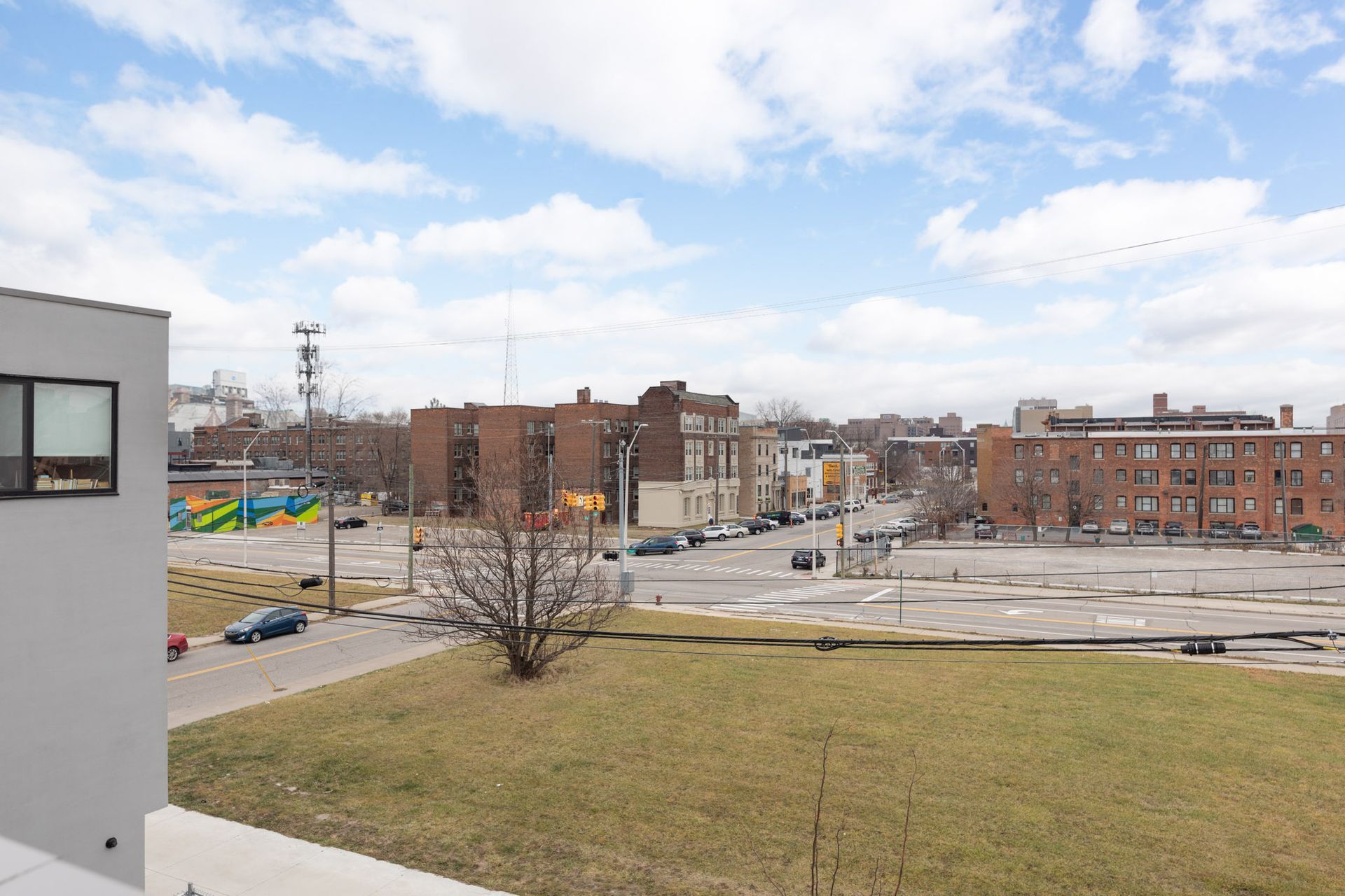 Fourth and Selden Exterior Photo