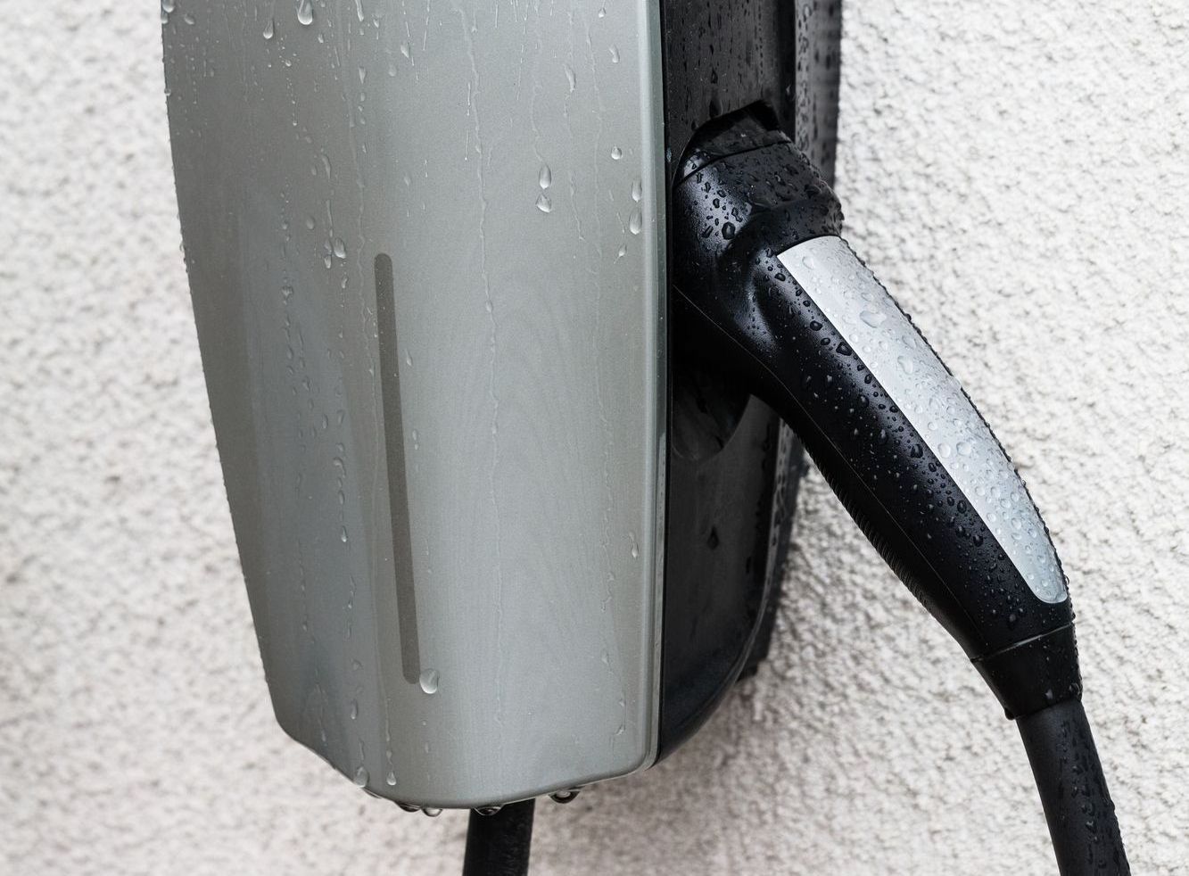 Sähköauton latauslaitteiden myynti