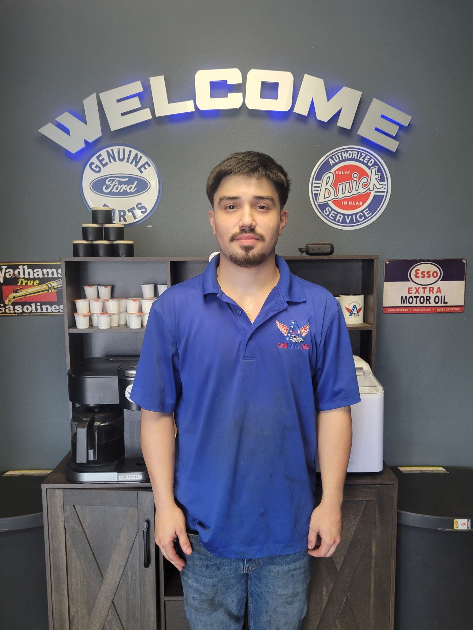 Carlos | Akin Auto Care
