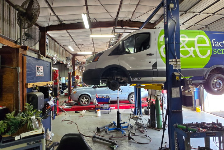 Service Garage | Akin Auto Care