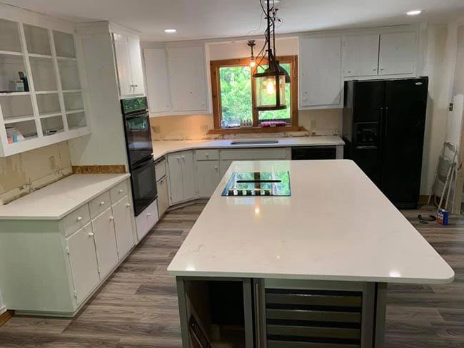 White Drift Granite — Greensboro, NC — Peakstone Granite & Marble