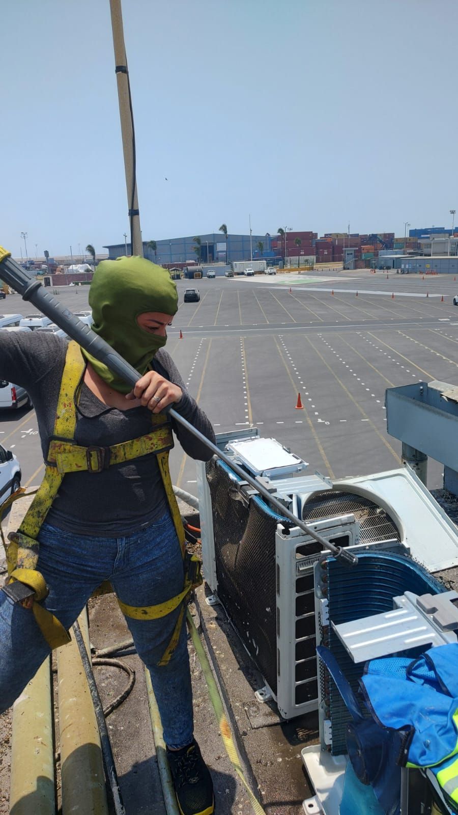 MANTENIMIENTO, CONSTRUCCIÓN Y CLIMAS CMYC  
