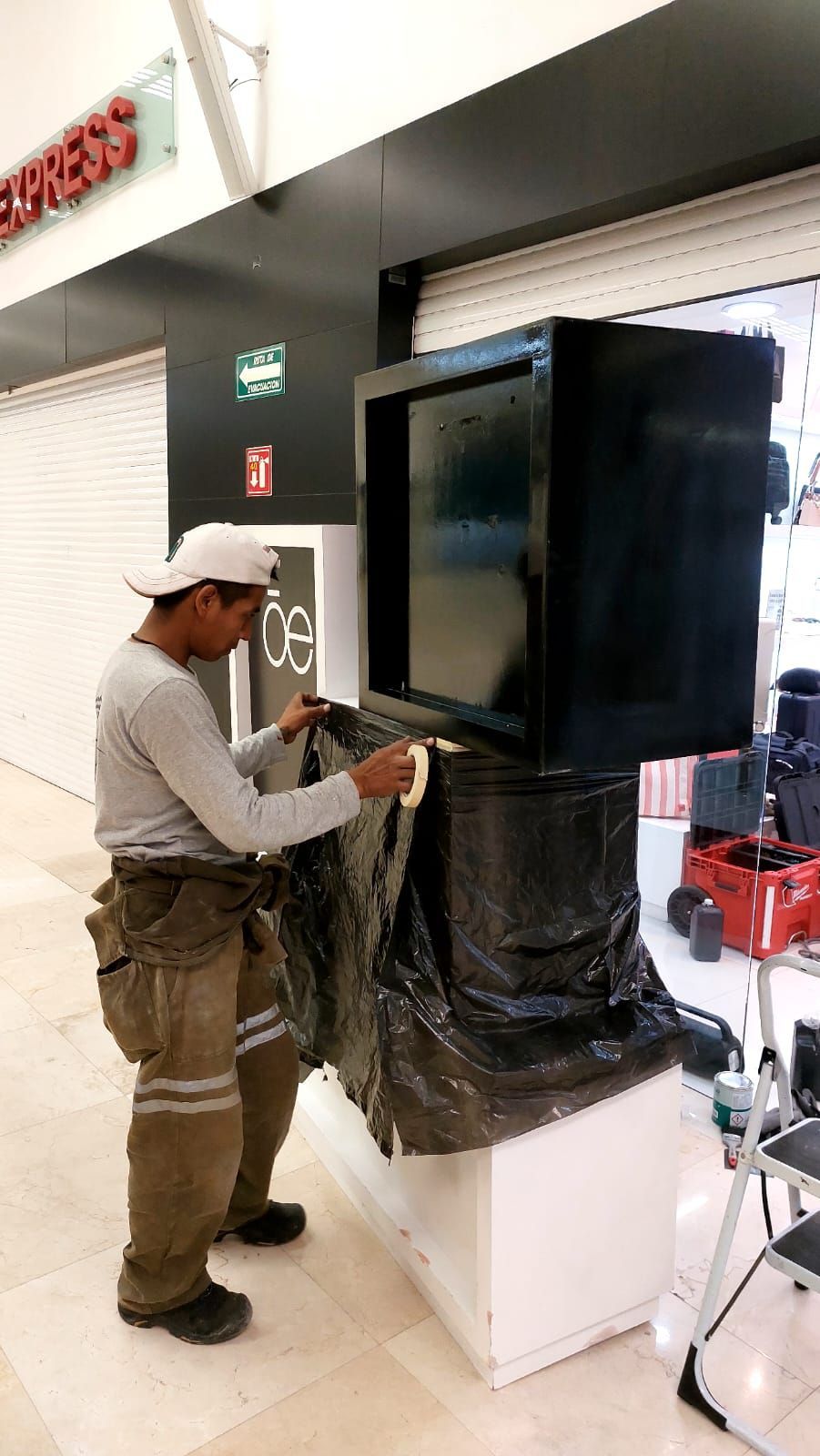 MANTENIMIENTO, CONSTRUCCIÓN Y CLIMAS CMYC  