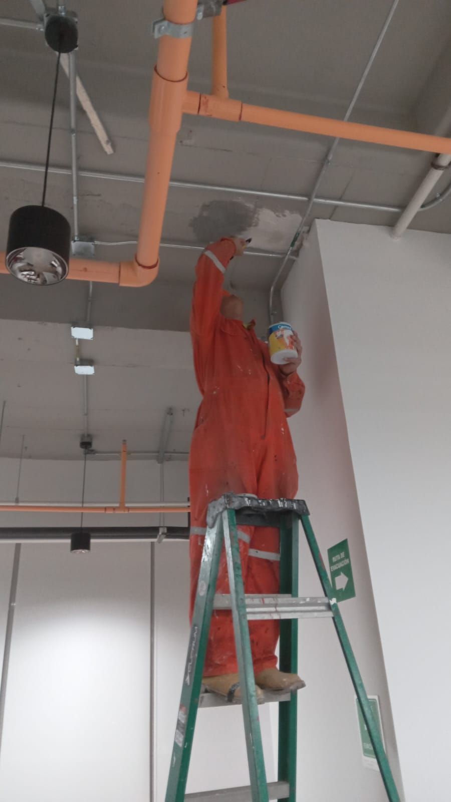 MANTENIMIENTO, CONSTRUCCIÓN Y CLIMAS CMYC  