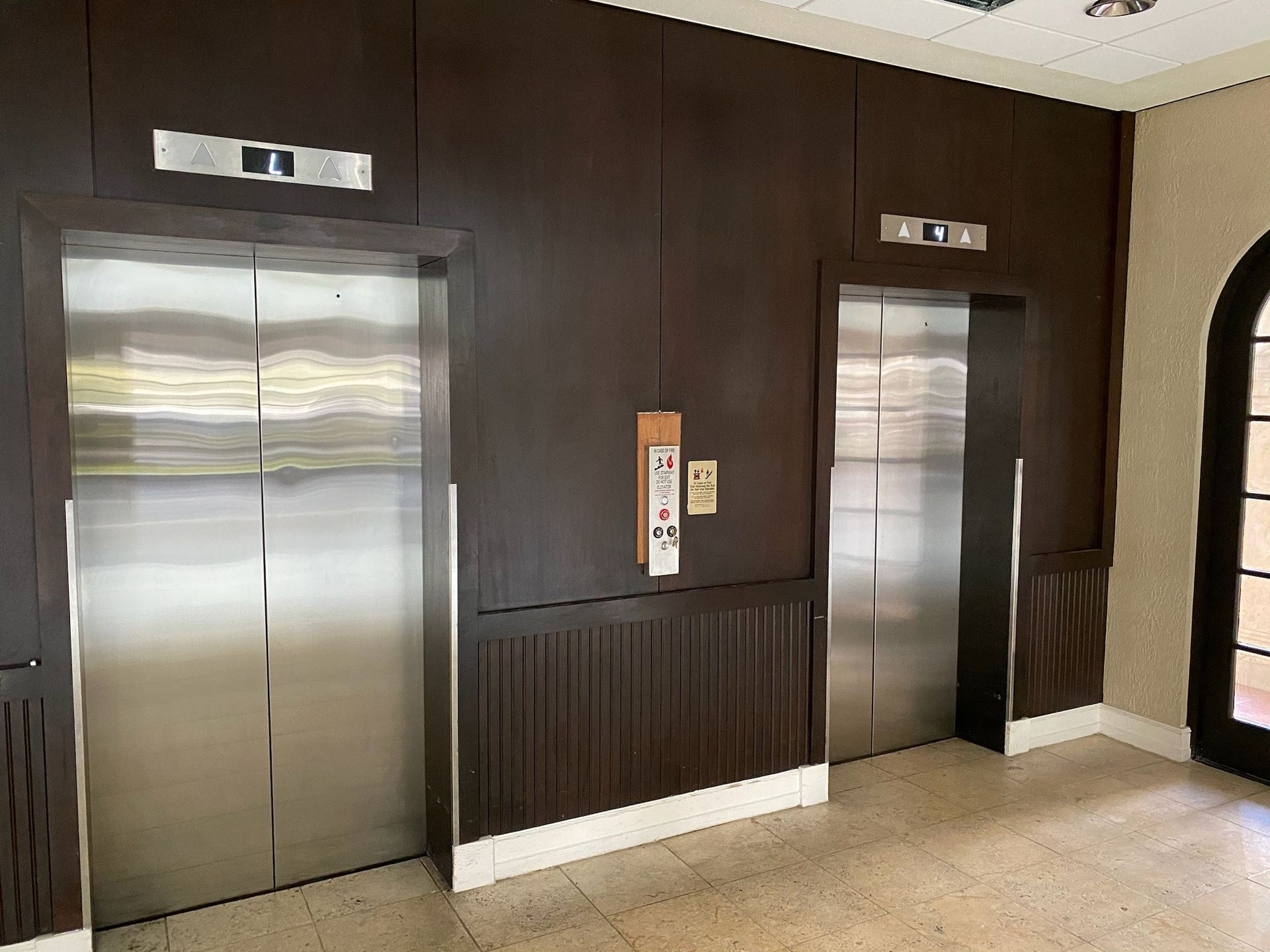 customizable elevator lighting solutions