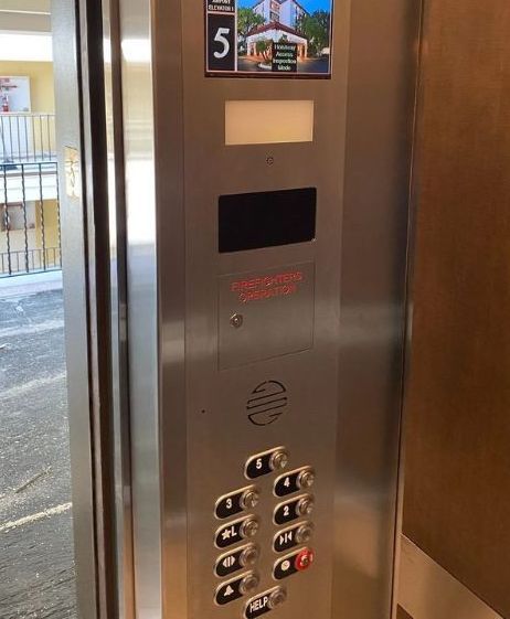elevator buttons