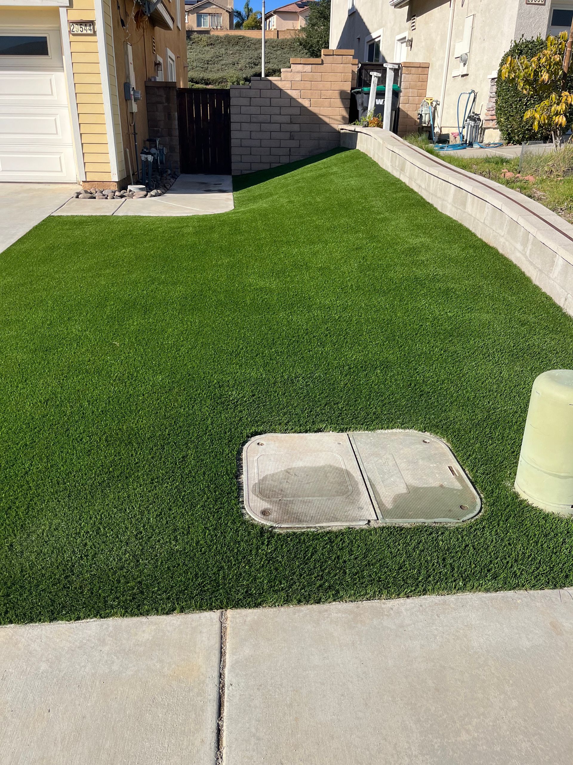 Artificial Turf & Gopher Wire Installation in Murrieta, CA
