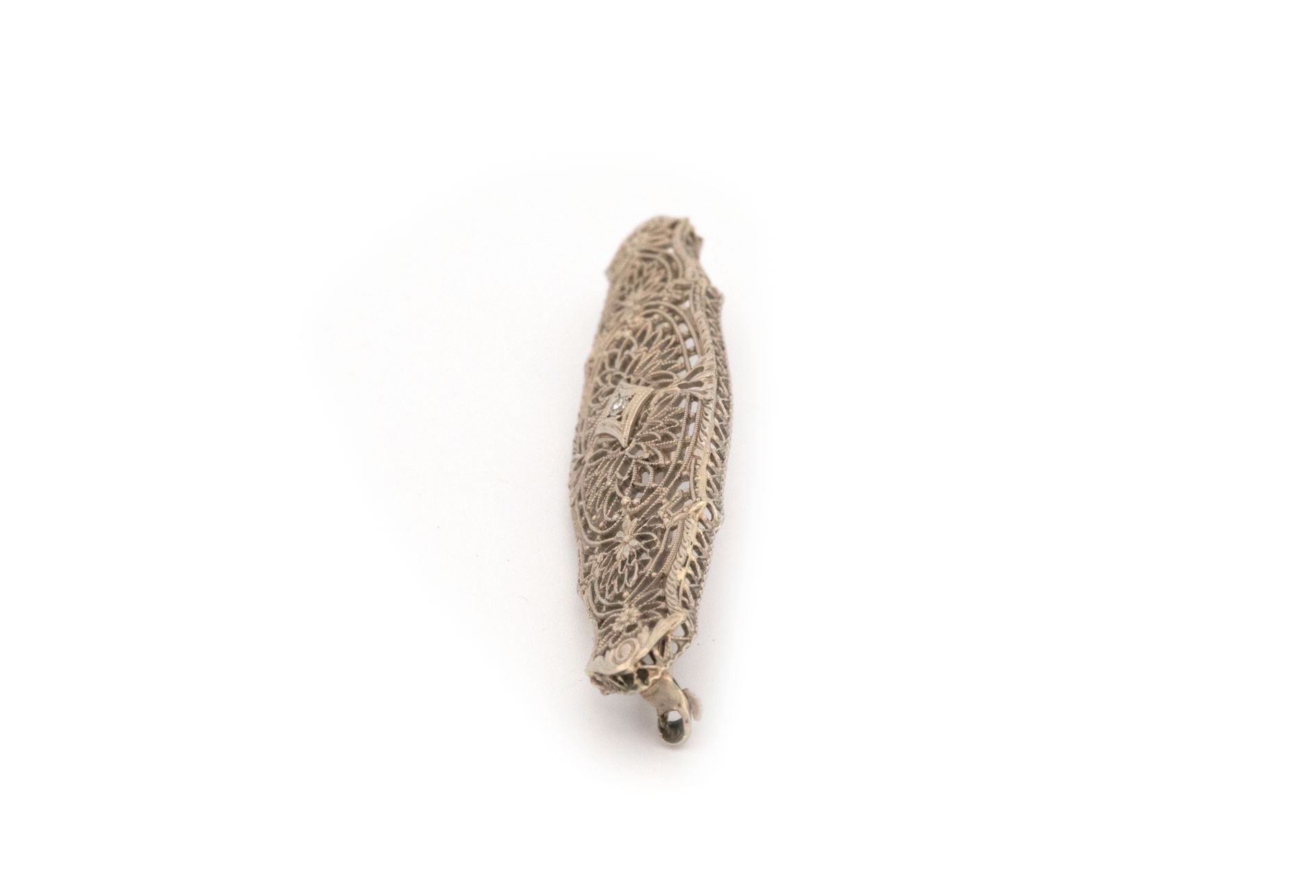 14k White Gold Brooch