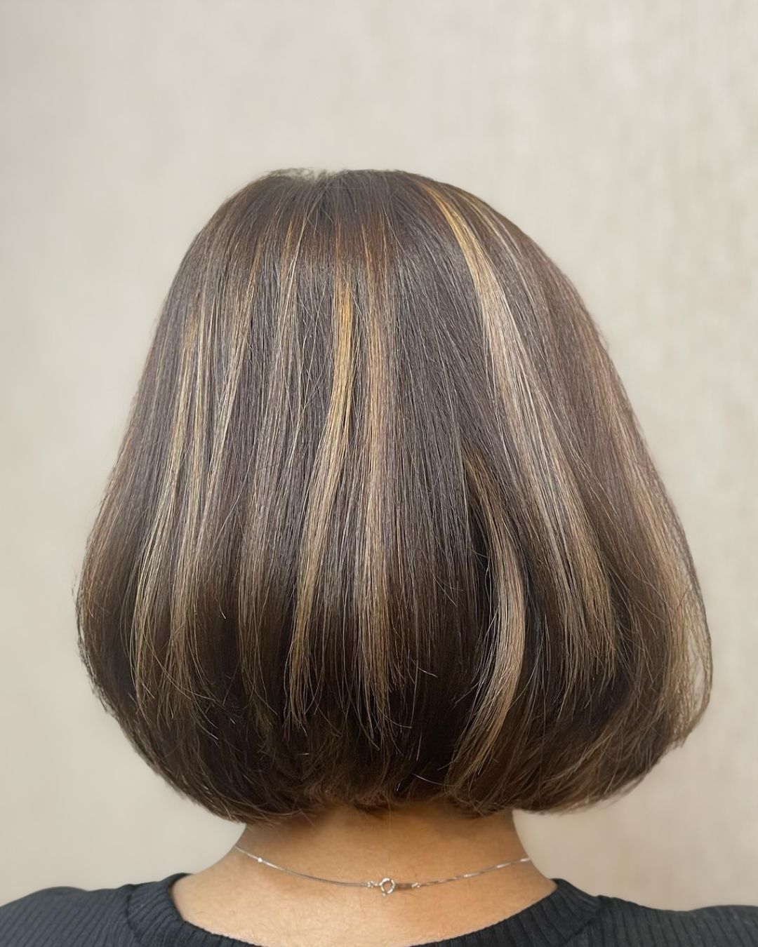 An image of a Layered Bob or Lob haircut