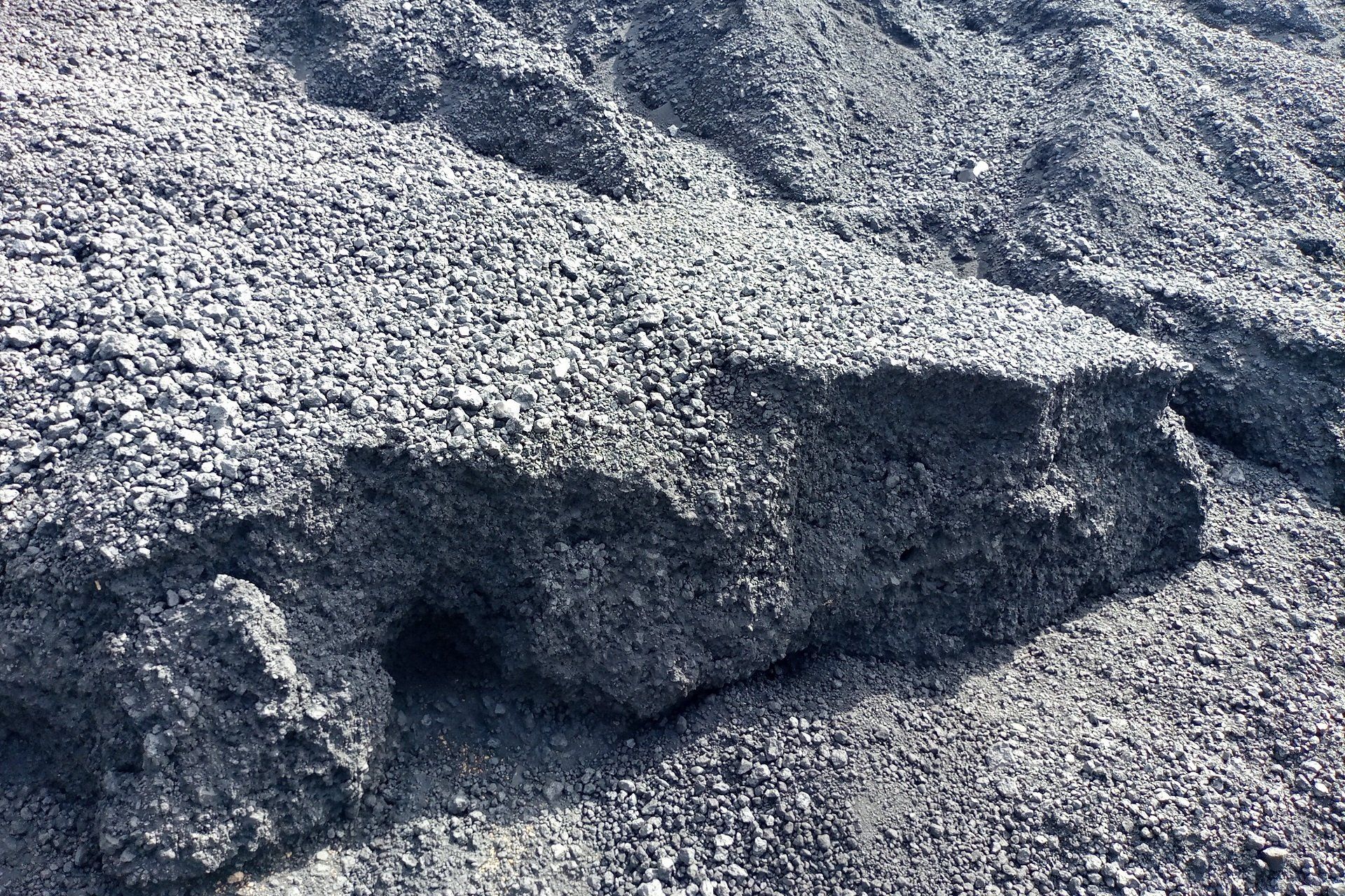 Petcoke