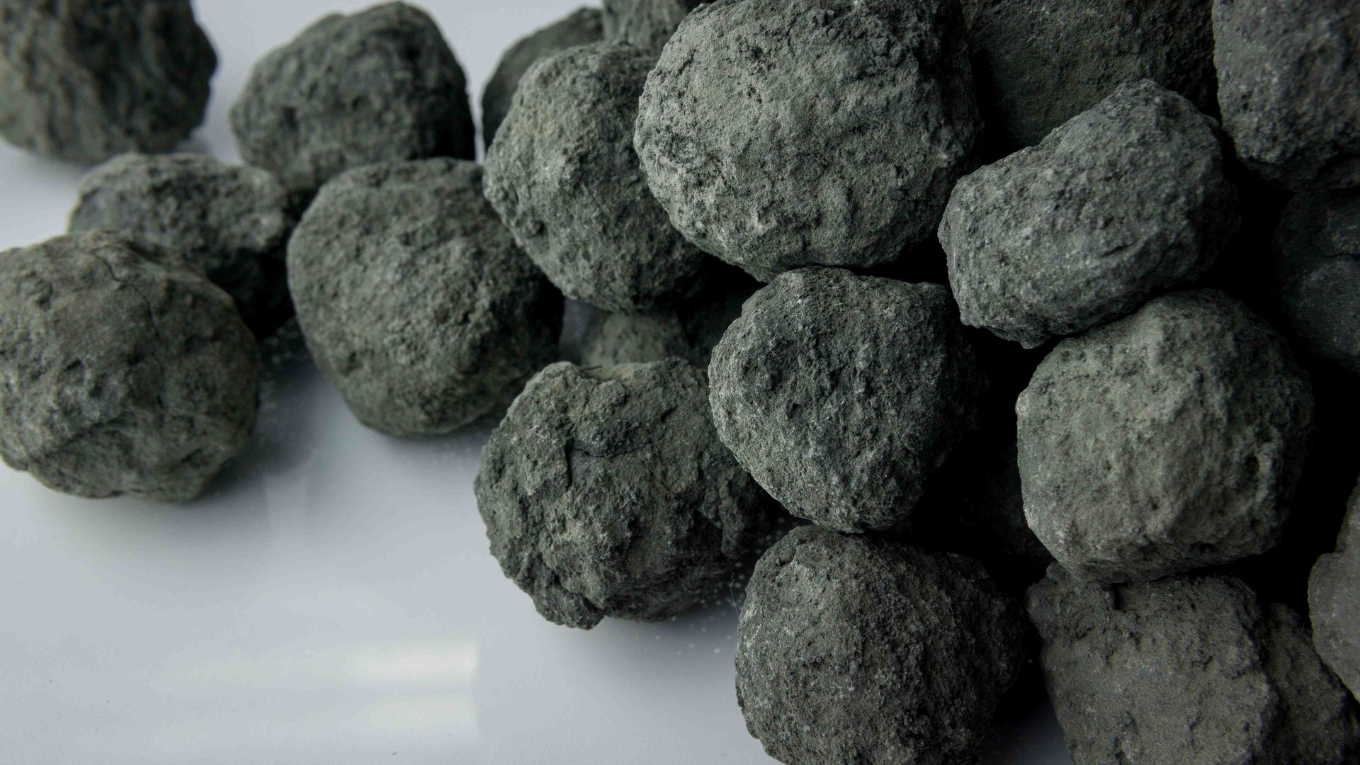 difference between clinker and cement