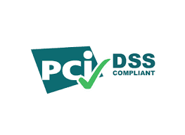 Logotipo compatible con PCI DSS con una marca de verificación en color turquesa y verde sobre fondo blanco.