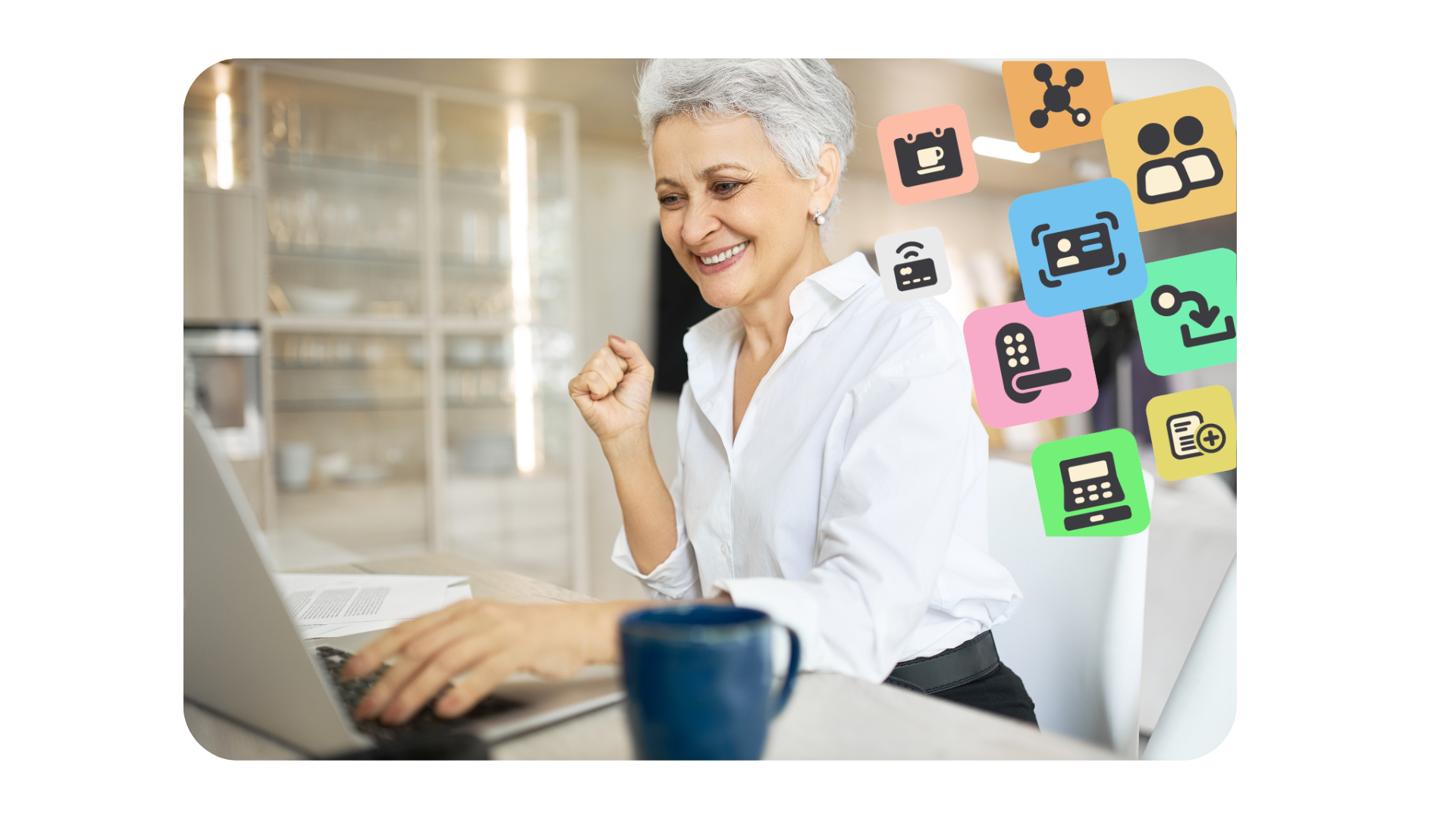 Una mujer trabajando con su ordenador portátil en una oficina luminosa, con coloridos iconos de aplicaciones digitales flotando a su lado y una taza de café delante.