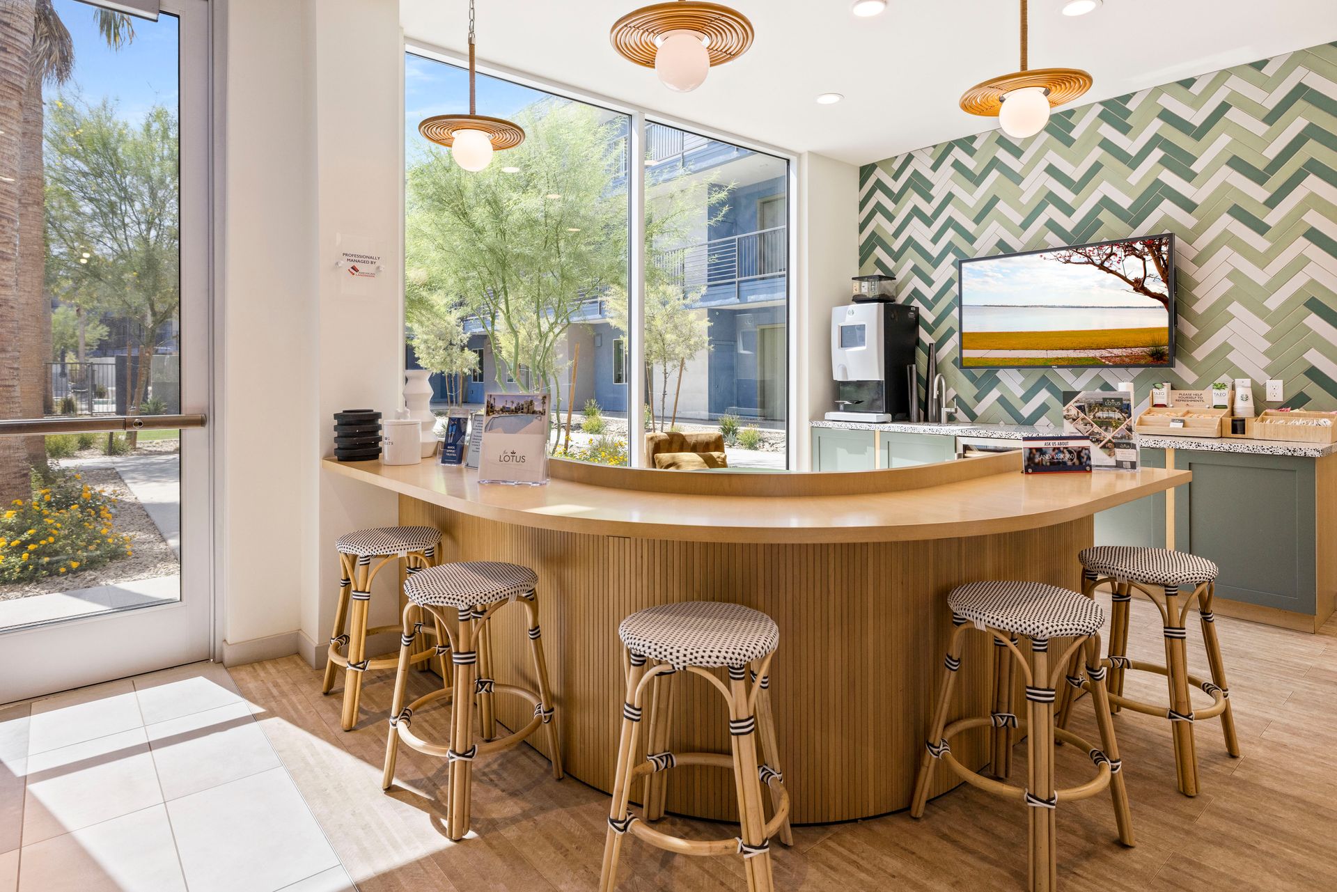 Gallery Apartments Near Tanger Outlets