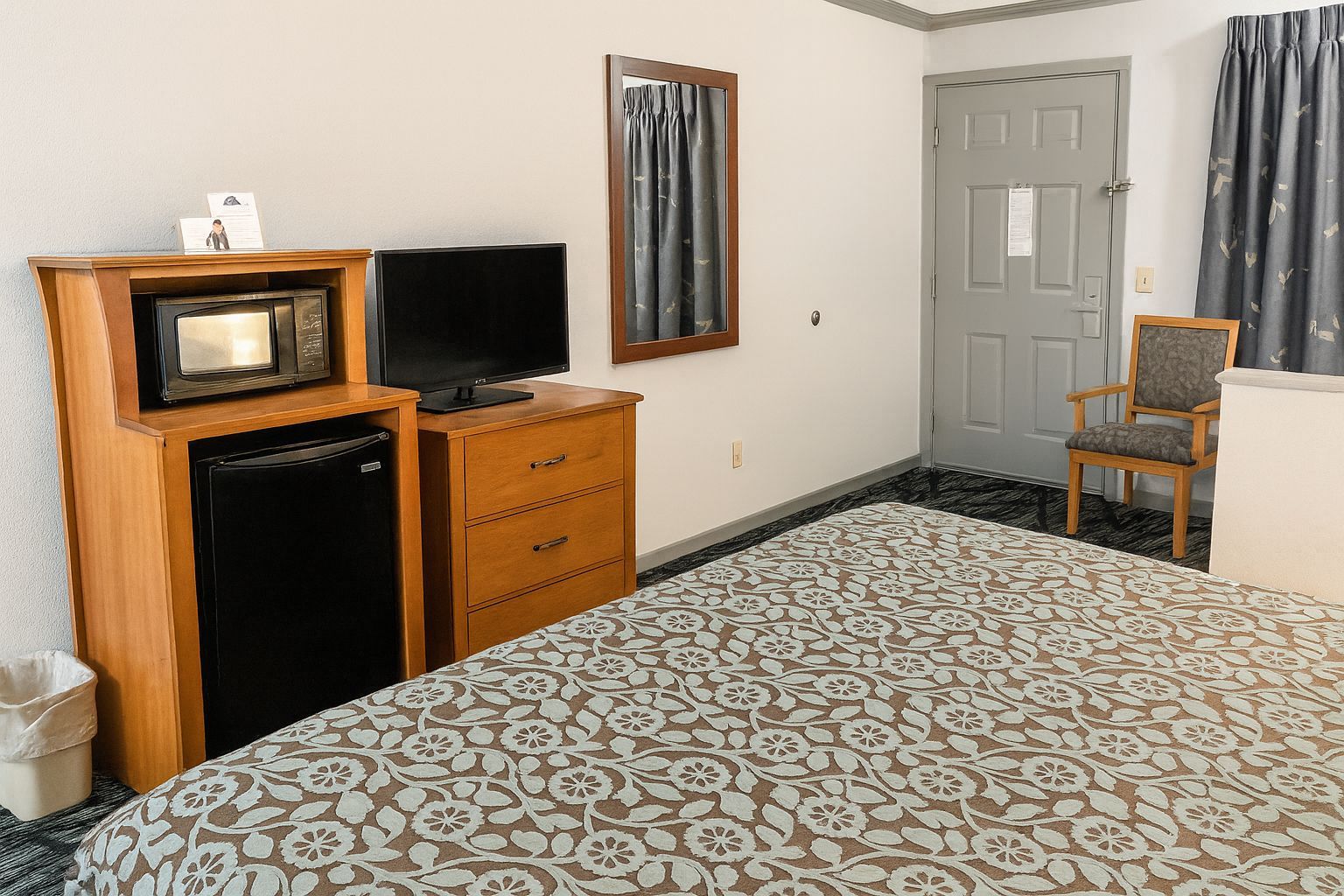 King Bedroom Side