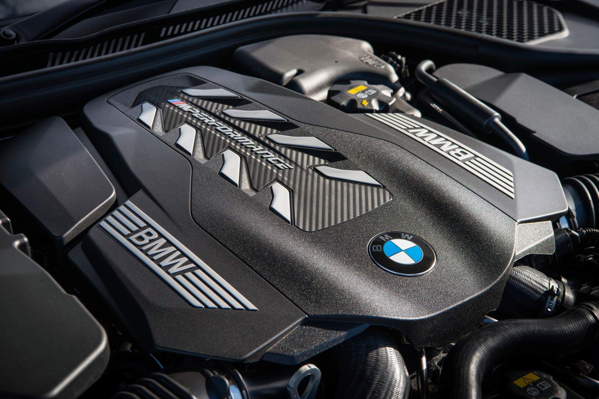 engine of BMW
