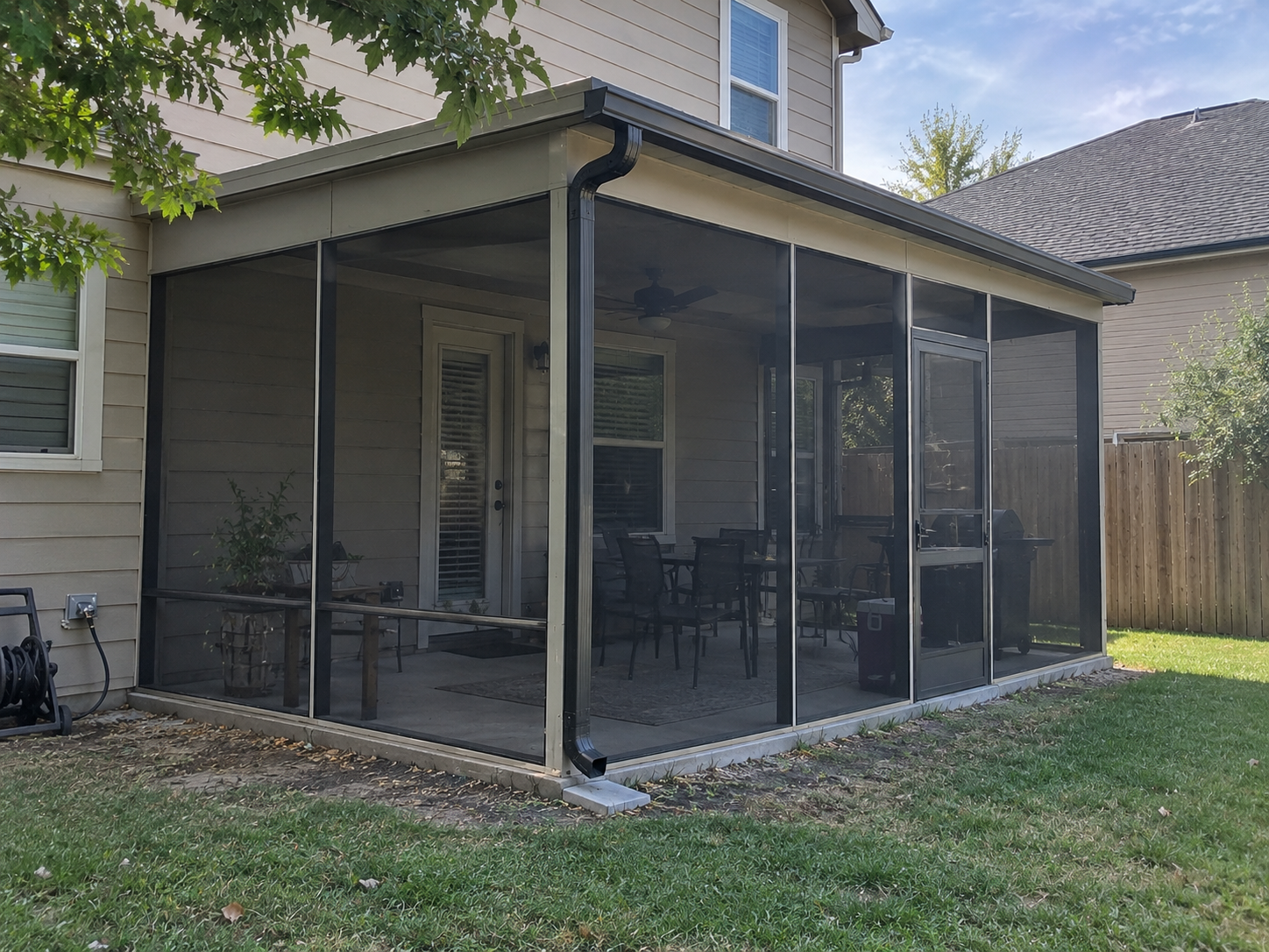 Aluminum Screen Room built by Colorado Outdoor Builders in the Denver metro area, Colorado