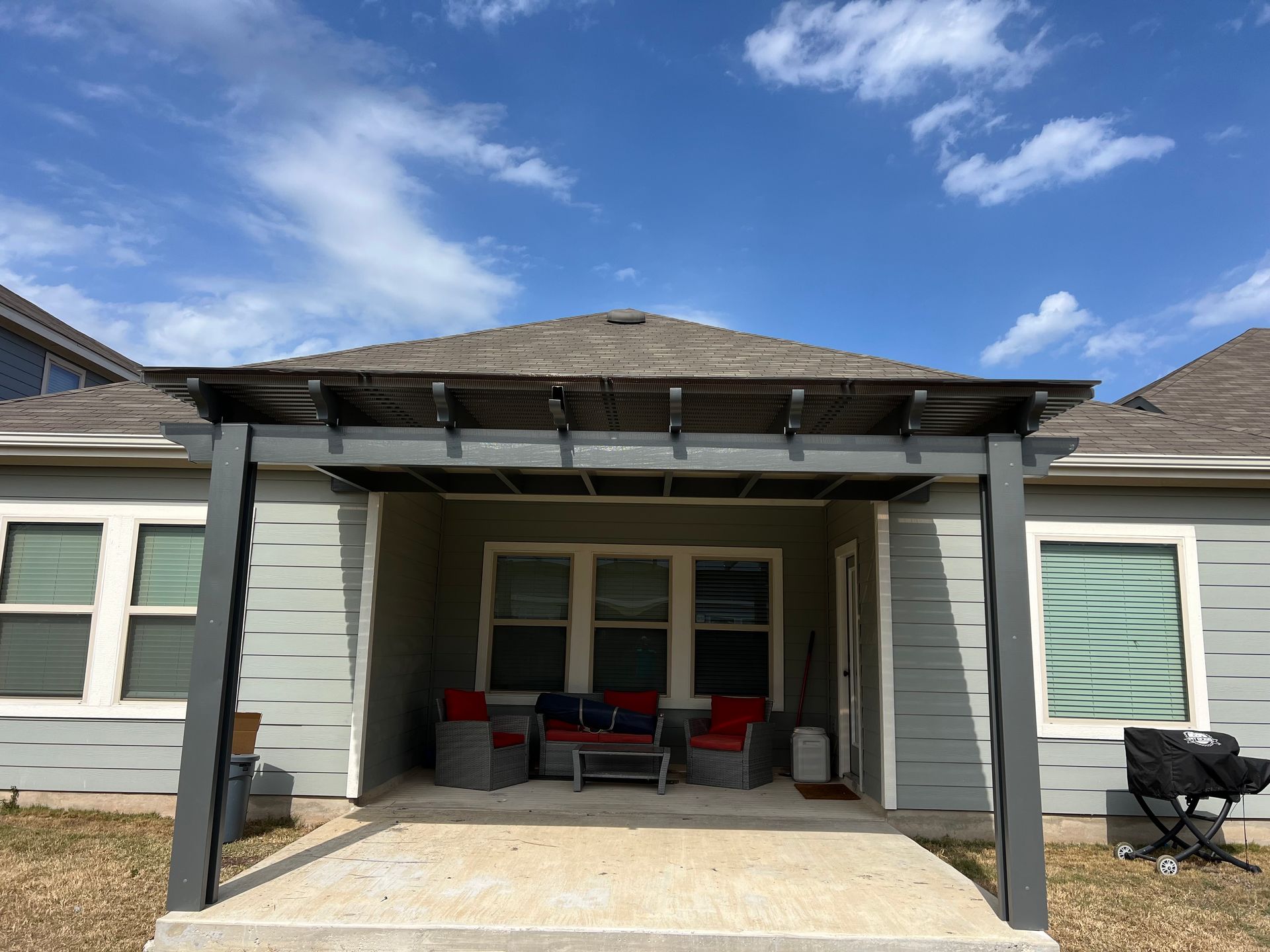 Dark Aluminum Pergola built by Colorado Outdoor Builders in the Denver metro area, Colorado