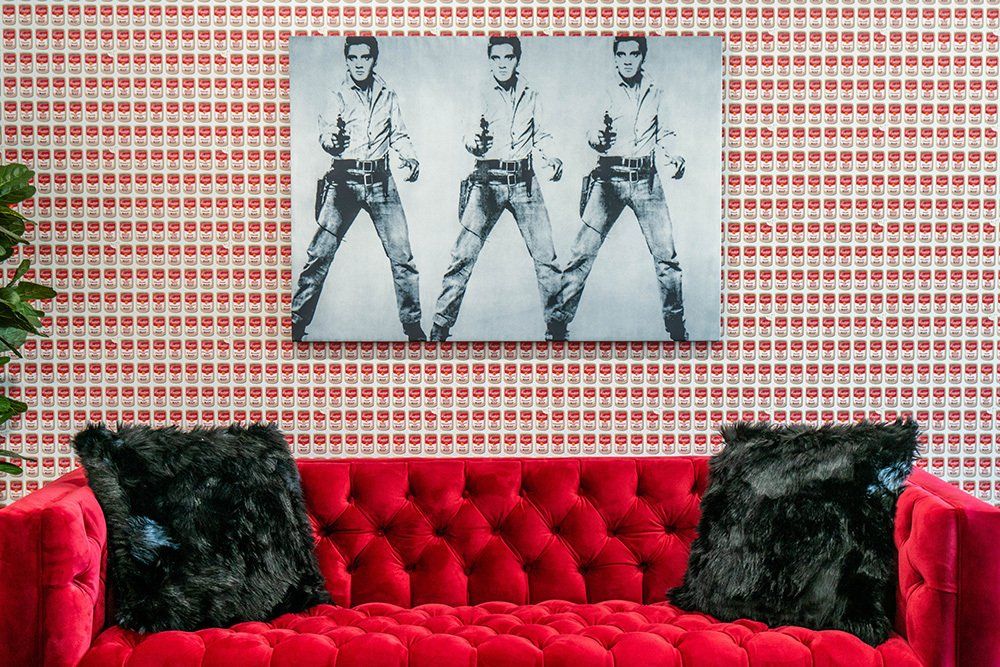 U32 Apartments in Fargo ND Wall Art and Lounge Area