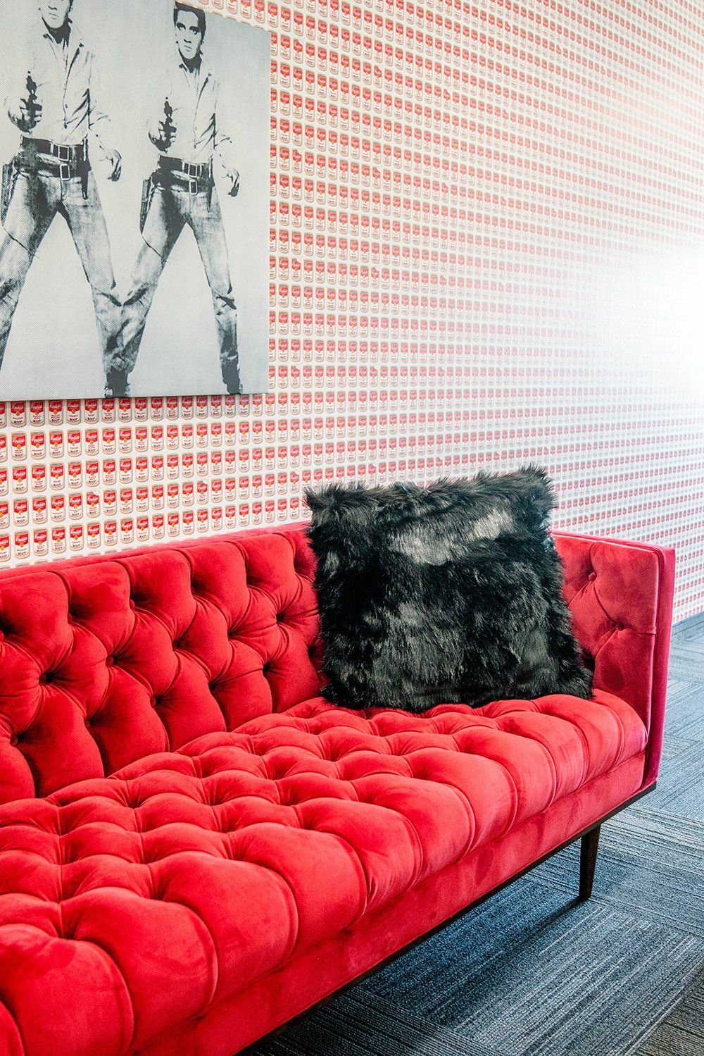 U32 Apartments in Fargo ND Lounge Area