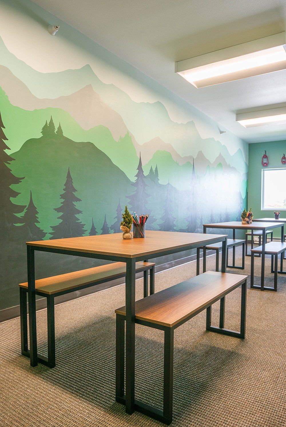 U32 Apartments in Fargo ND Student Study Table