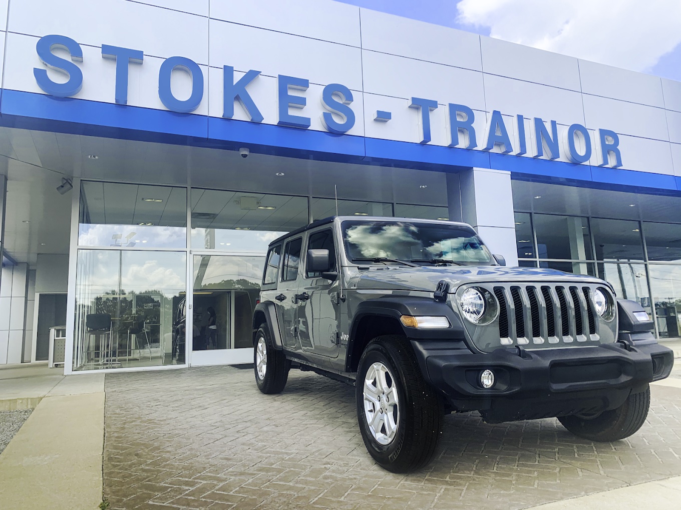 Women looking at post it notes