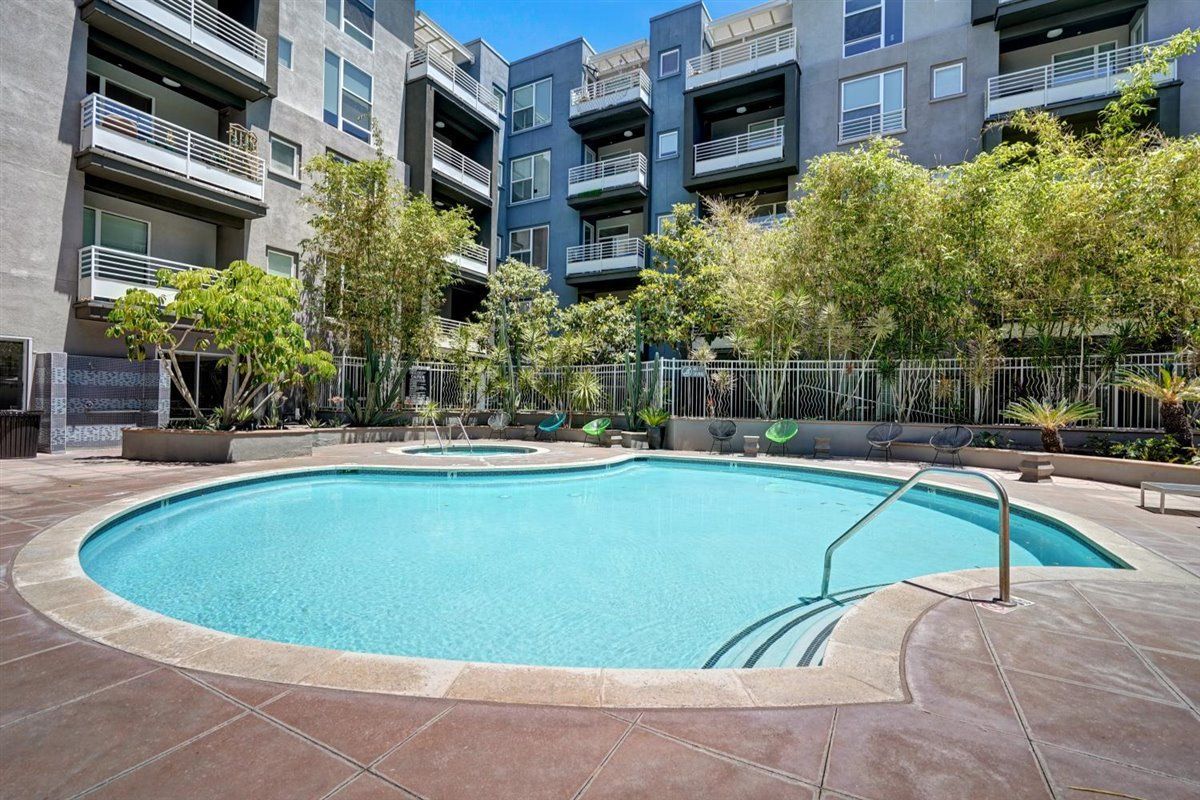 Photo of Stadium House pool