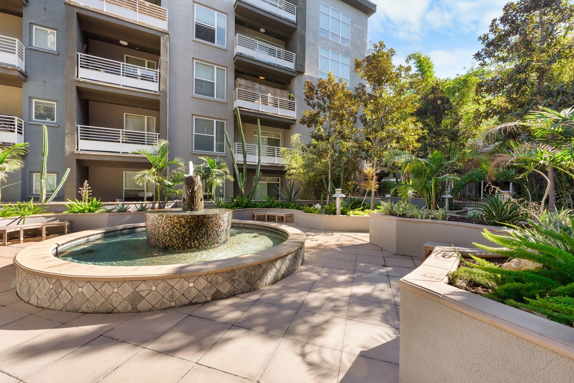 Sliding Photo Gallery Displaying Community Amenities