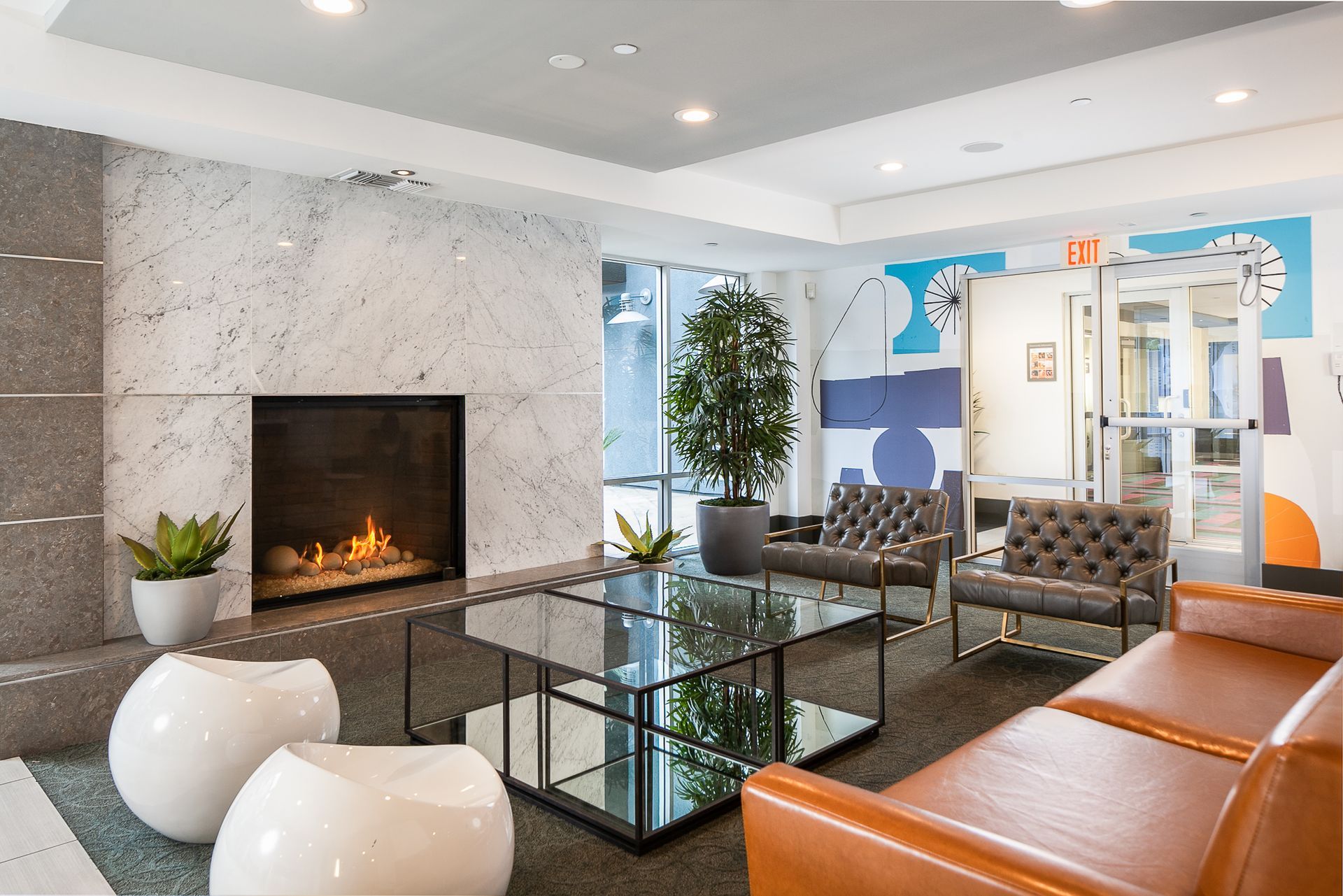 Sliding Photo Gallery Displaying Community Amenities #7