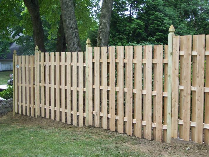 Side Of Wood Fence — Blue Anchor, NJ — Reyes Fence Side Of Wood Fence — Blue Anchor, NJ — Reyes Fence