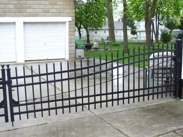 Gate Made Of Aluminum — Blue Anchor, NJ — Reyes Fence