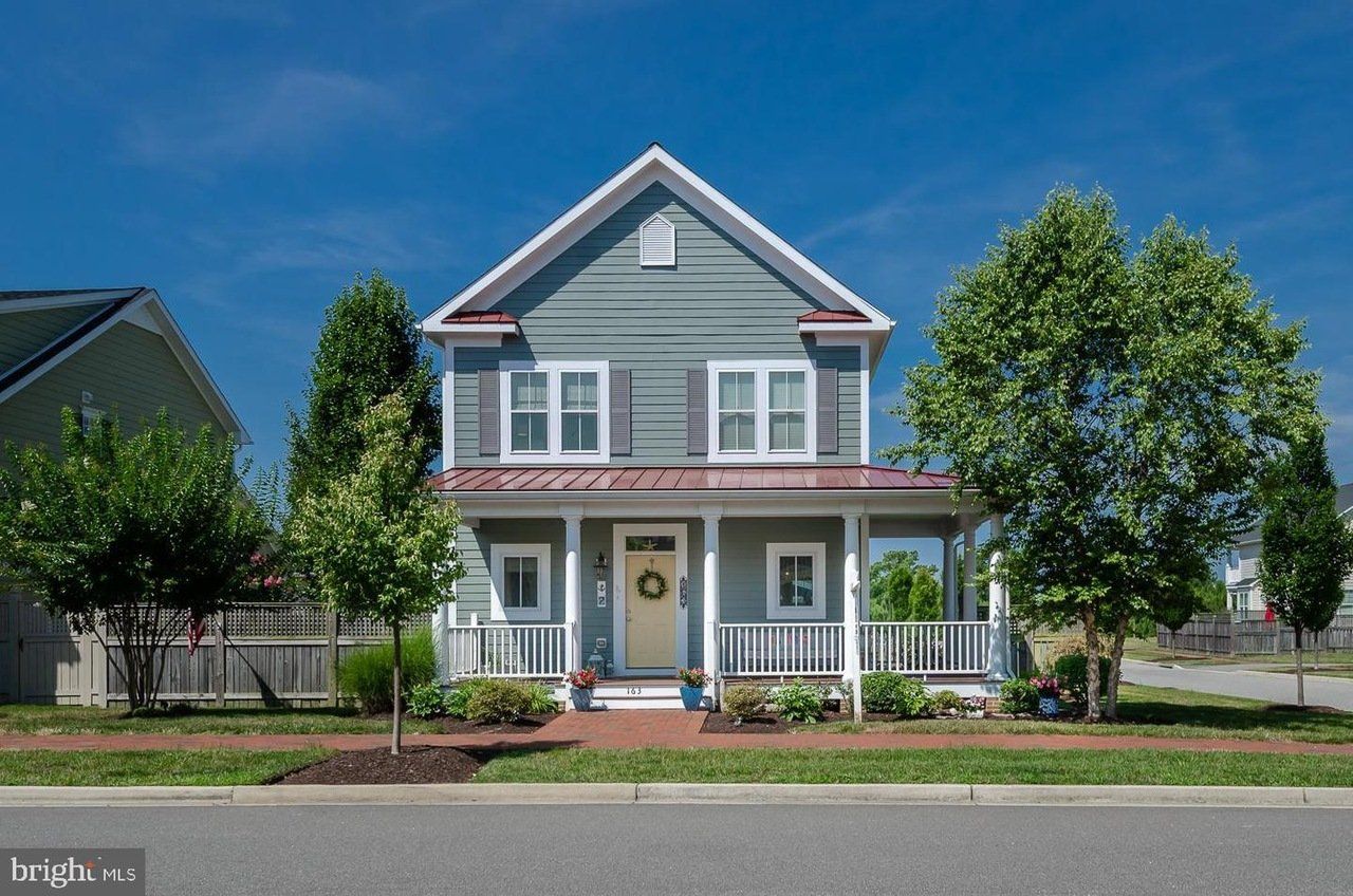 Grey two story home exterior | Chantham Classic | Covell Communities | Chester, Maryland 21619