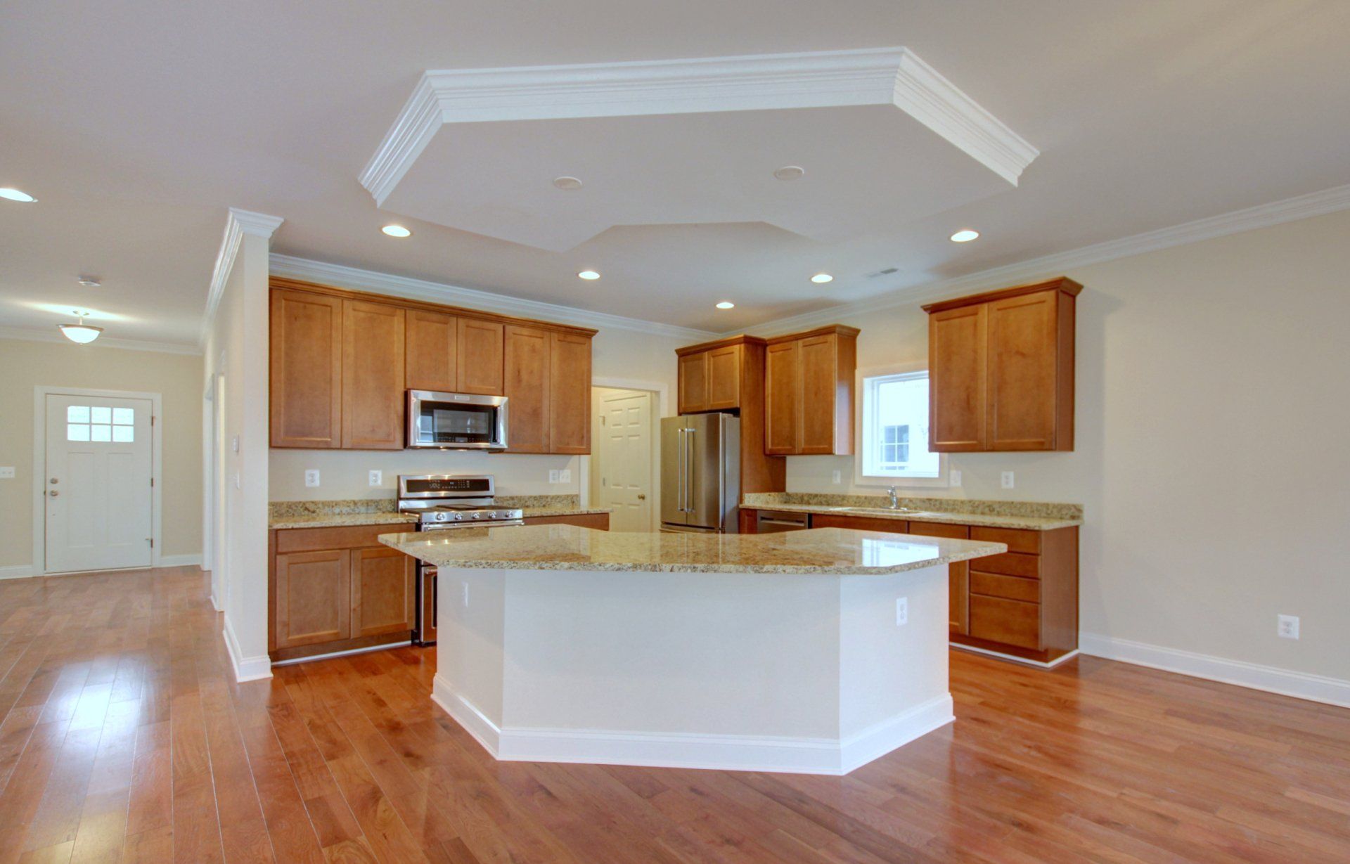 Large kitchen with island | Kitty Hawk Classic | Covell Communities | Chester, Maryland 21619
