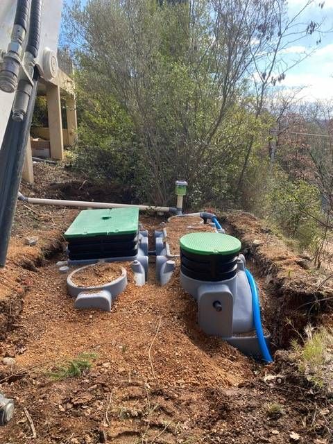 Septic tank in tuin