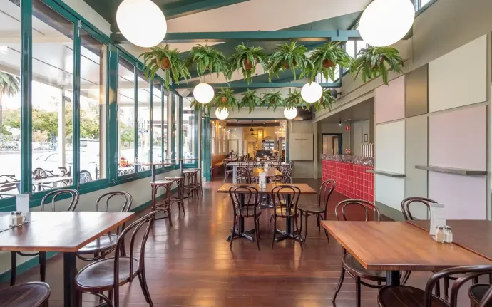 Aviary function & event space in Ballarat - Golden City Hotel