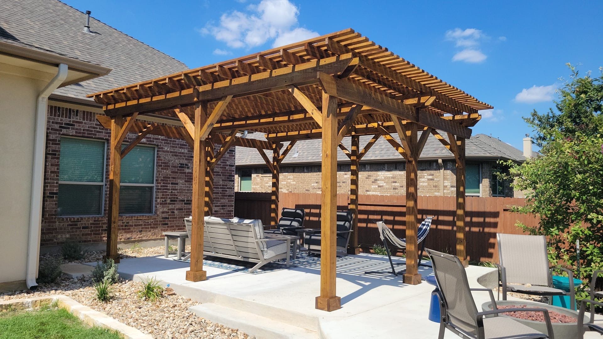 wooden-pergola