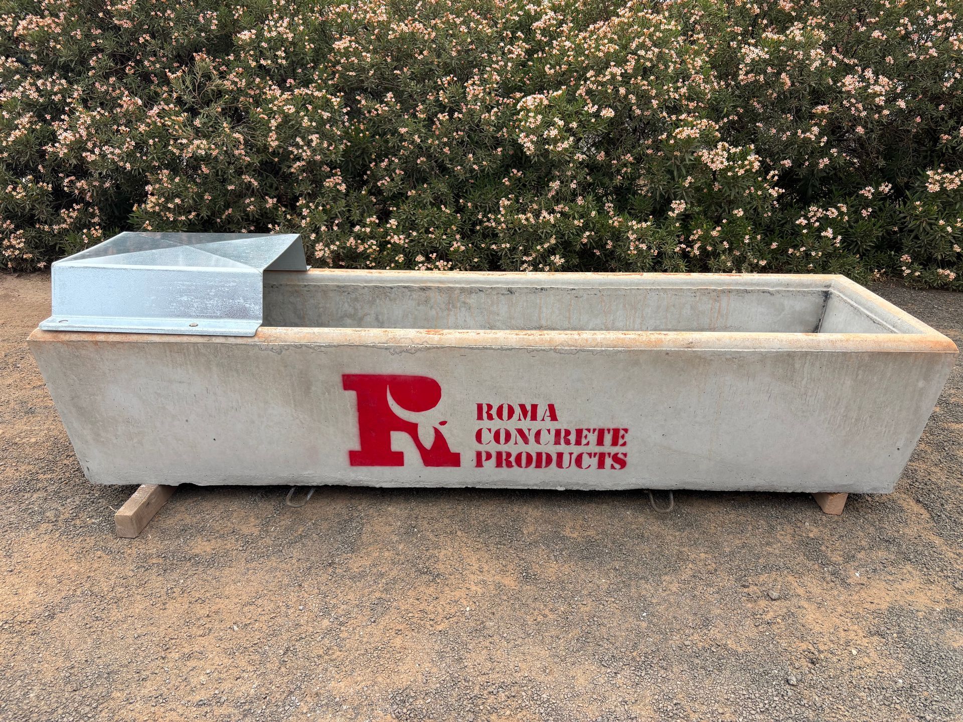 8ft long ~ 650mm wide cattle trough