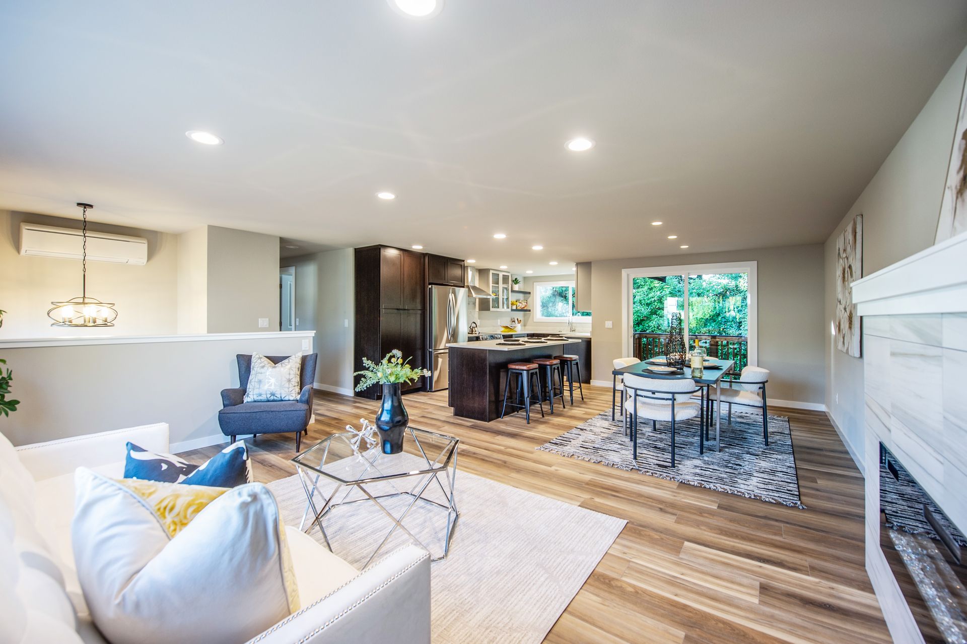 15905 118th Bothell House- living room and dining space