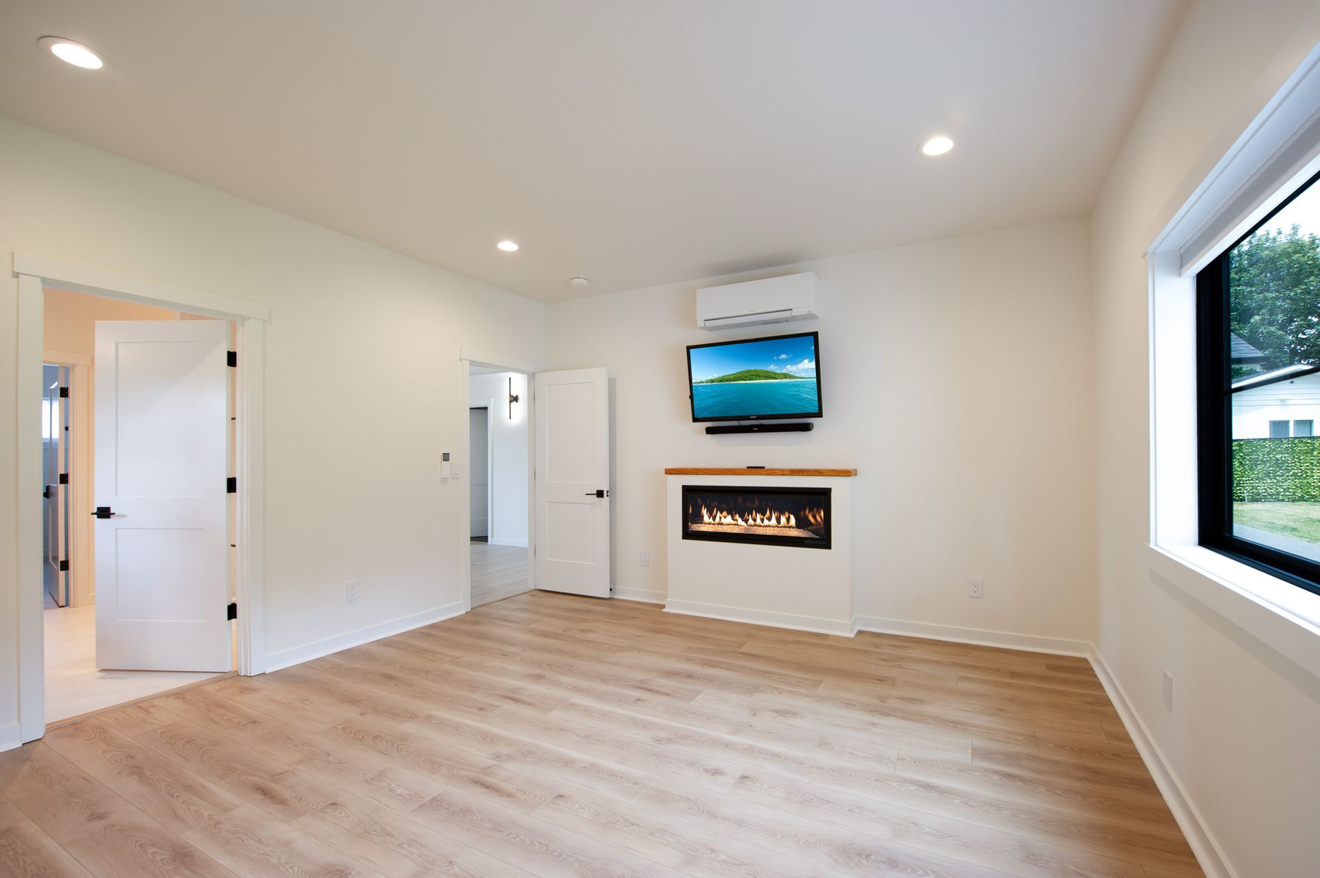 474 Camano Island room